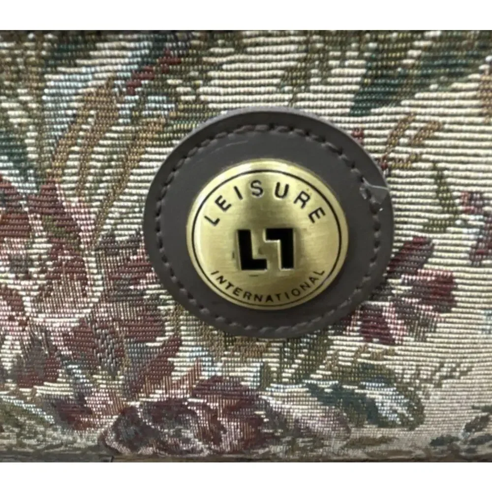 VINTAGE LEISURE LUGGAGE GREEN TAPESTRY FLORAL CARRYALL BAG